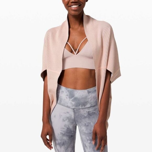 LULULEMON exaltation wrap - Picture 1 of 6